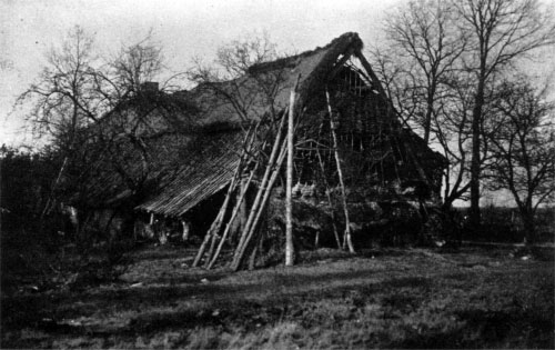 De "Hut van Mie Pils" omstreeks 1928.